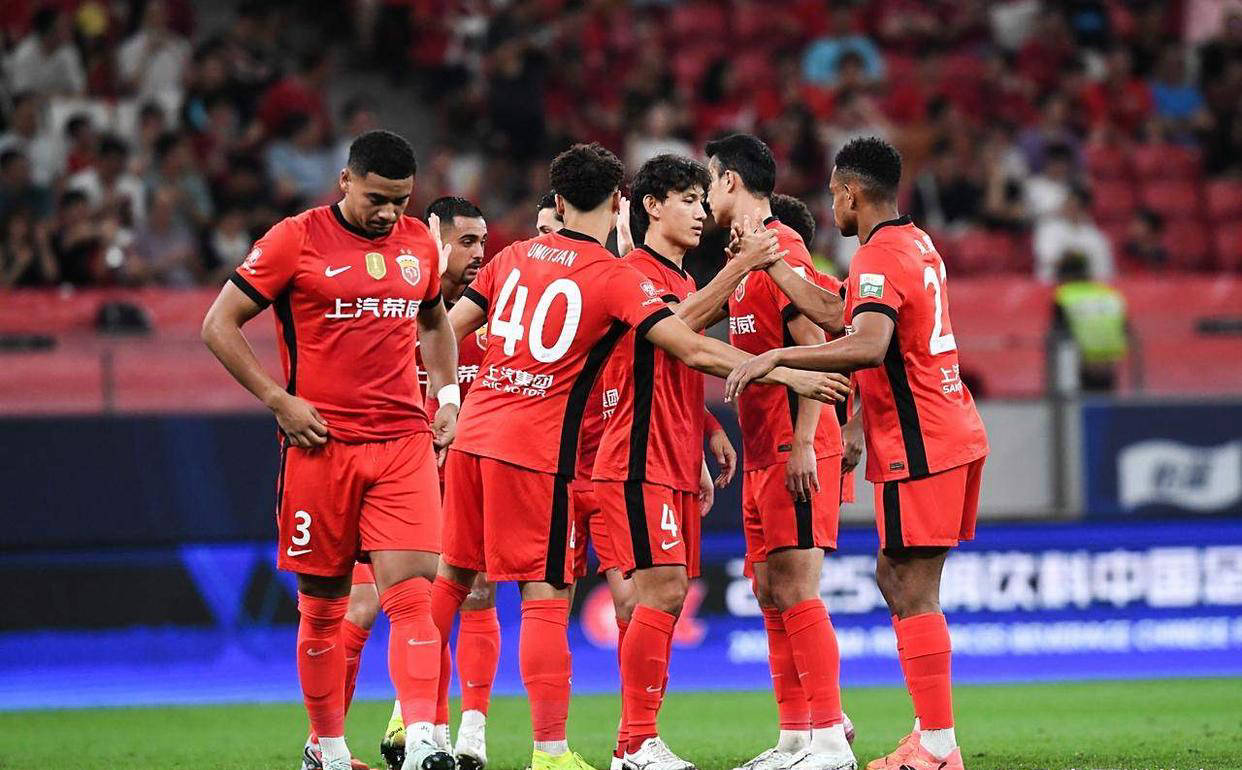 关键时刻突围战来临；皇家社会围绕中超绝杀压哨；管理层满意；身体对抗强度拉满(中超第二阶段恢复主客场)